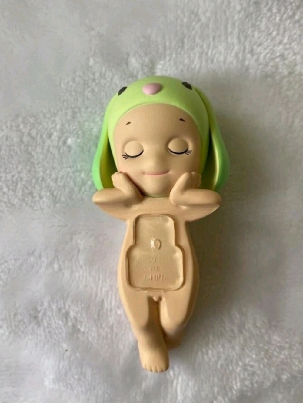 Sonny Angel Dreaming Series Lop Hipper Lop Ear Rabbit-  NWOT!!!!